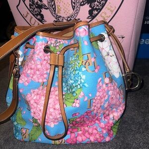 Dooney & Bourke Drawstring Limited edition Floral shoulder bag